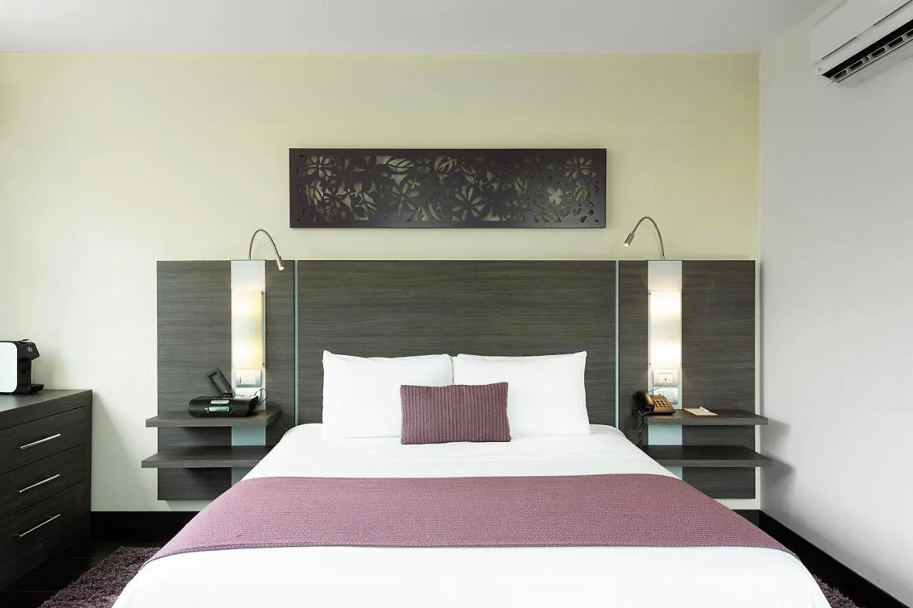 Hotel Bh El Poblado Medellin