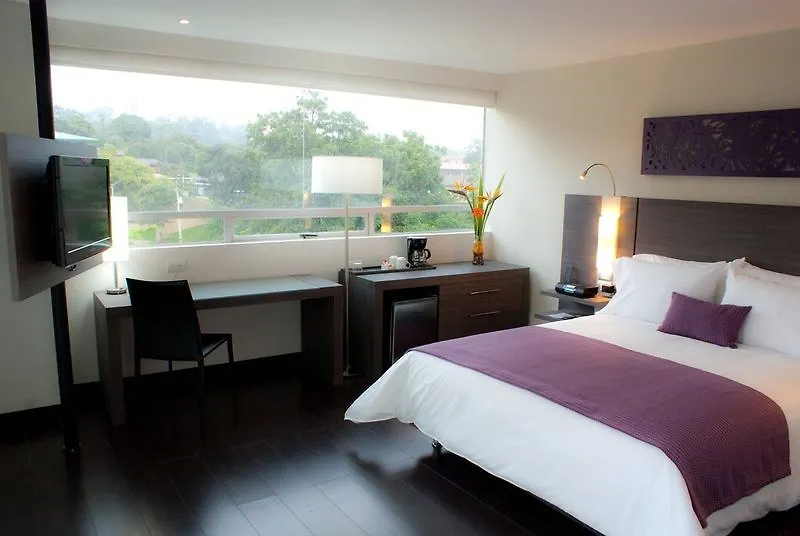 Hotel Bh El Poblado Medellin