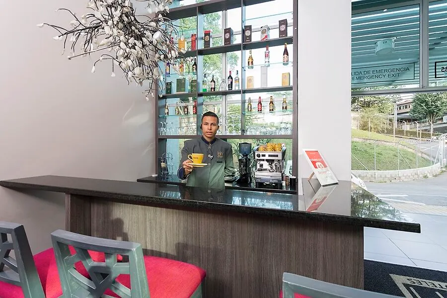 ****  Hotel Bh El Poblado Medellin Colombia